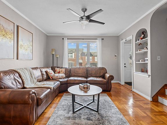 3rd image of 7338 52nd Road