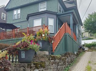 404 Pleasant St, Melrose, MA 02176
