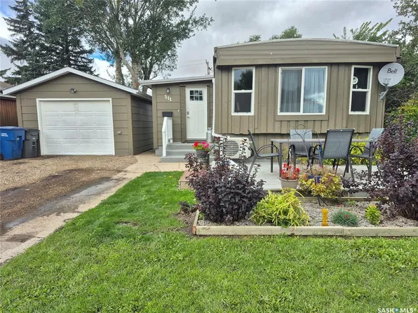 211 Prairie St, Yellow Grass, SK S0G 5J0
