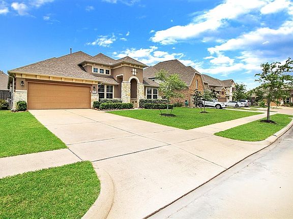 2nd image of 6135 Driscoll Park Dr
