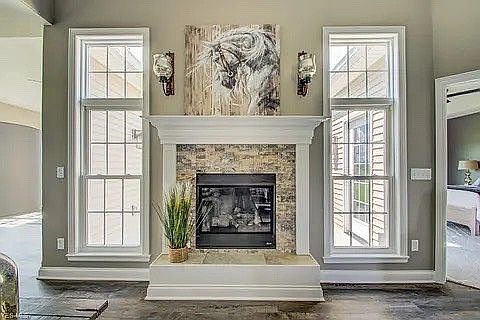 4th image of 1501 Lake Front Blvd