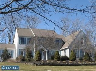 1019 Marlin Dr, West Chester, PA 19382