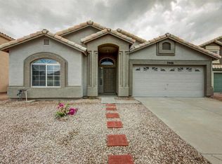 2906 E Saltsage Dr, Phoenix, AZ 85048