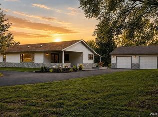 2133 County Line Rd, Barker, NY 14012