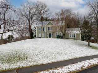 29 Thomas Newton Dr, Westborough, MA 01581