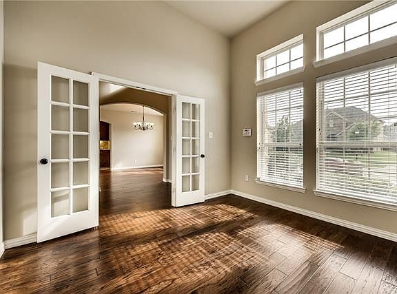 5th image of 11596 Geranium Dr