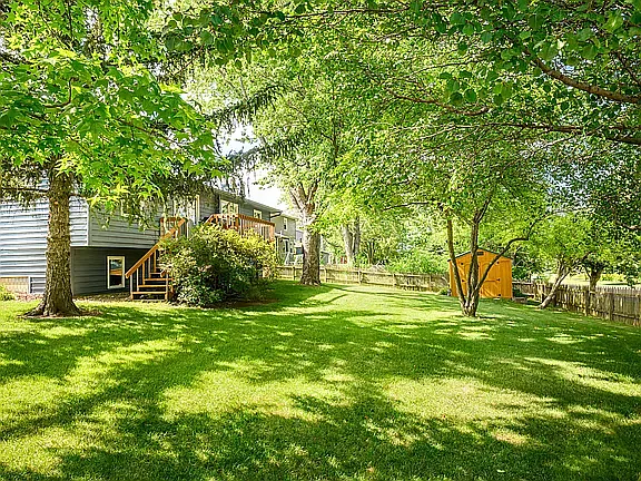 106 Wildflower Pl — Photo 27