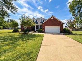 17 Poe Rd, Merigold, MS 38759
