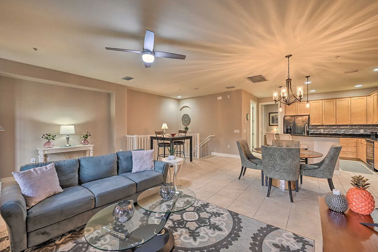 3 bed, 2.0 bath, 1797 sqft, $4,354 — Photo 3