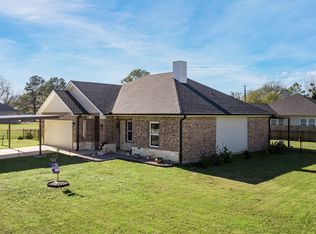 102 Deep Cove Dr, Trinidad, TX 75163