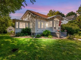 534 S 8th Ave, West Bend, WI 53095
