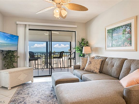 3rd image of 6897 Estero Blvd APT 154