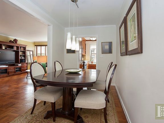 3rd image of 75 E End Ave APT 8H