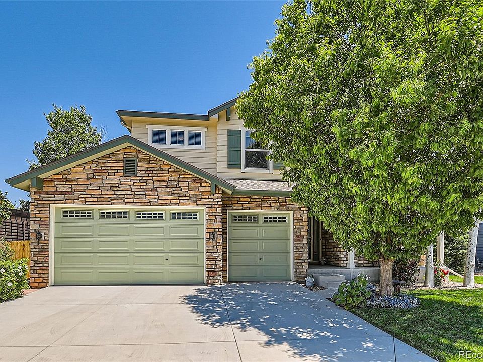 2nd image of 13962 Dexter Way