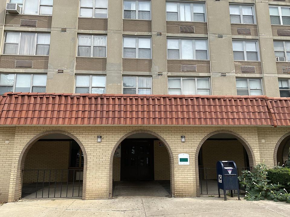 1st image of 4300 W Ford City Dr #1108