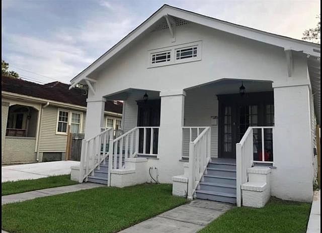 1st image of 21 Metairie Ct