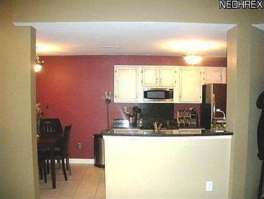 3rd image of 200 Fox Hollow Dr APT 301