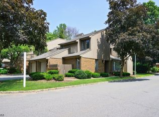 28 Keats Way, Morristown, NJ 07960