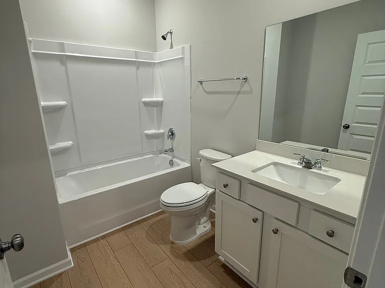 16851 Orleans Dr — Photo 7