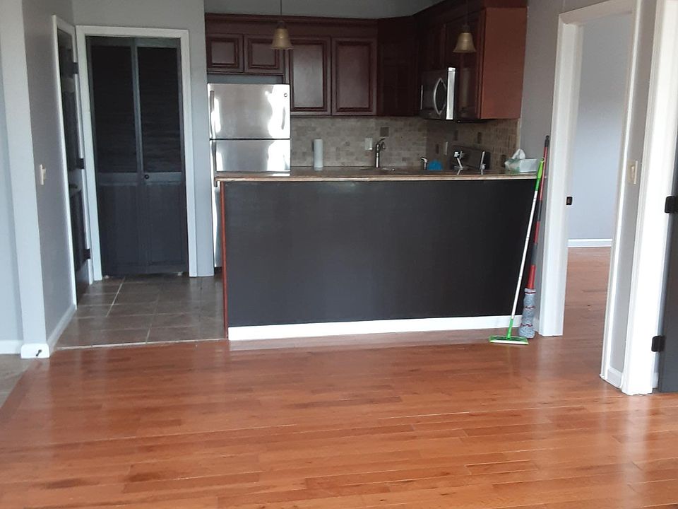 Living room / kitchen combo