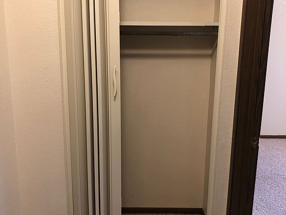4th image of 4571 Vasey Ave APT 1