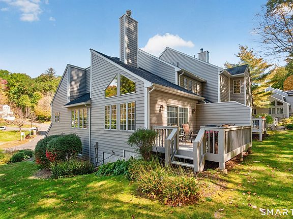 5th image of 112 Winterbourne Lane #112