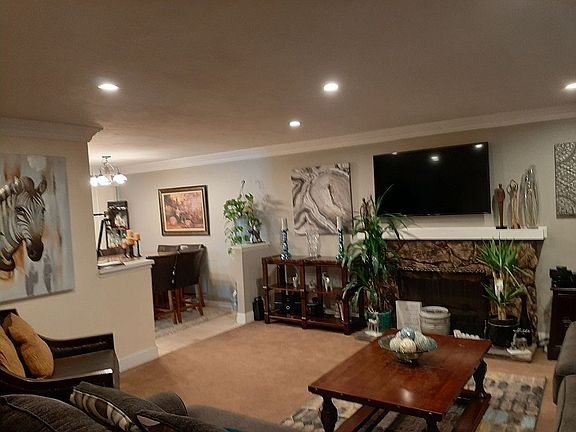 4th image of 1404 Hartman Dr