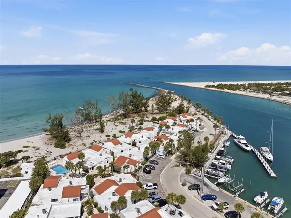 1585 Tarpon Center Dr APT 20, Venice, FL 34285