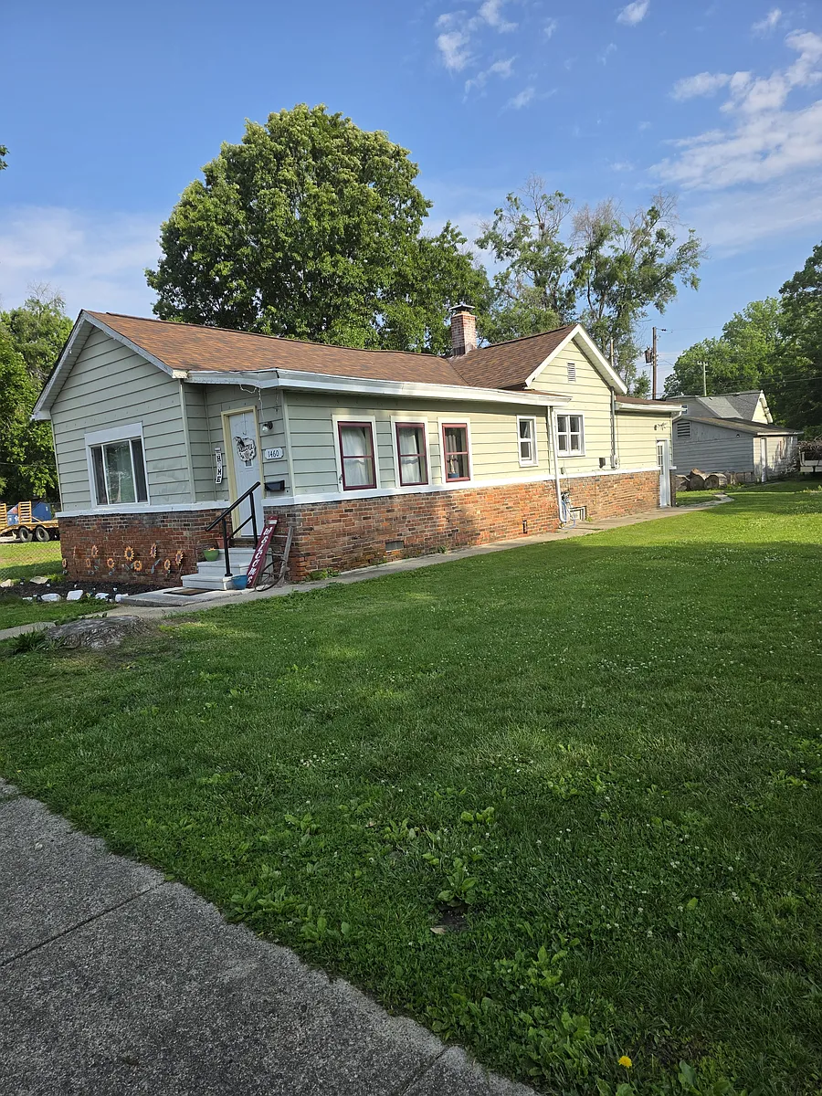 Building Photo - 1460 Eagle St