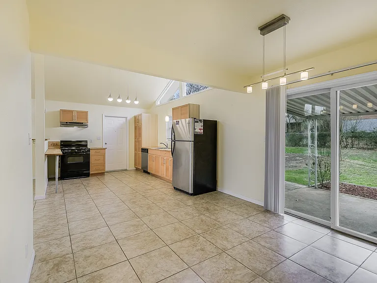 227 Shin Oak Dr — Photo 15