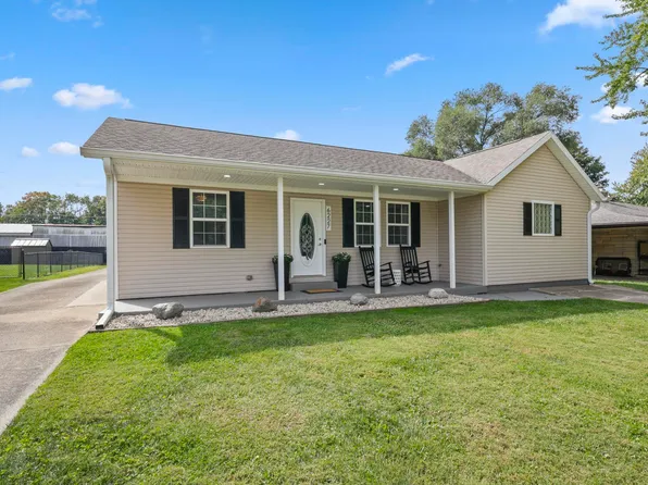 6227 W Taylor Rd, Muncie, IN 47304
