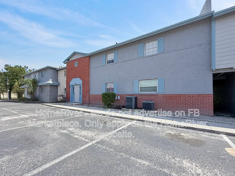 1 bed, 1.0 bath, 809 sqft, $1,095 — Photo 4