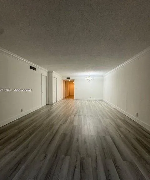 321 Lakeview Dr #105 — Photo 11