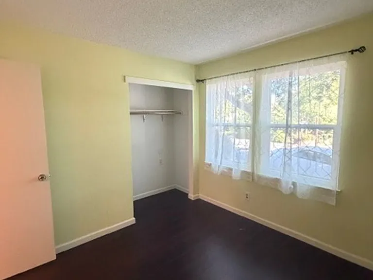 7821 Magnolia Ave — Photo 21