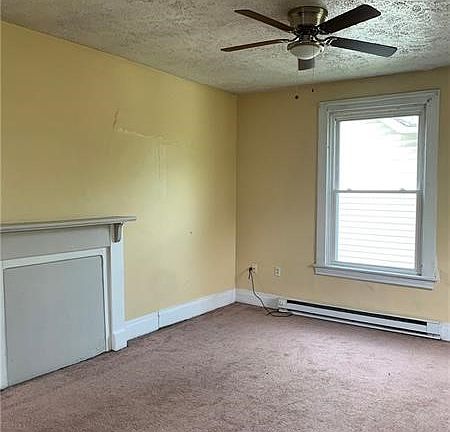 4th image of 140 McGovern Blvd
