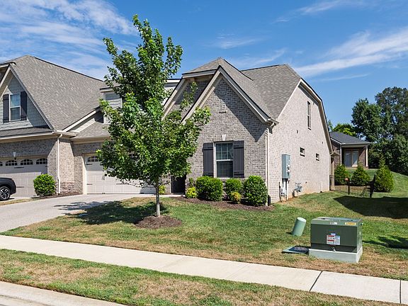 4th image of 1048 Callaway Dr