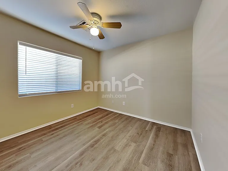 6323 W Winslow Ave — Photo 19