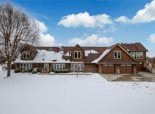 16856 Cantrell Rd, Bonner Springs, KS 66012