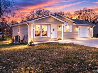 317 E 2nd St, Moscow Mills, MO 63362