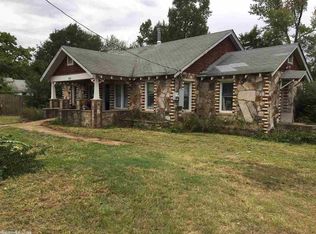 506 Dallas Ave, Mena, AR 71953