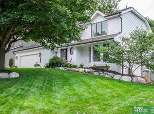 1624 S 155th St, Omaha, NE 68144