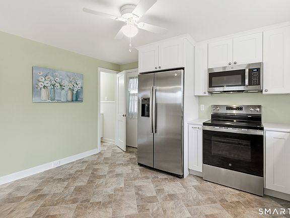 4th image of 217 East Waterbury Road