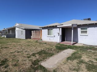 14858 W G St, Kerman, CA 93630