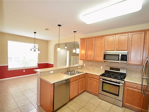 3rd image of 16100 Great Oaks Dr #1903