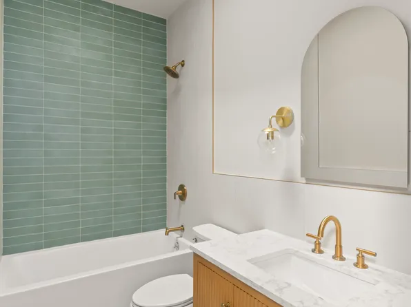 17-45 Grove Street image 13 of 20