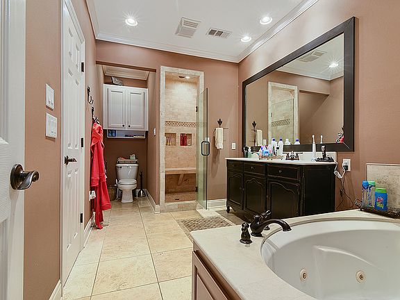 4th image of 12526 Brittany Ct