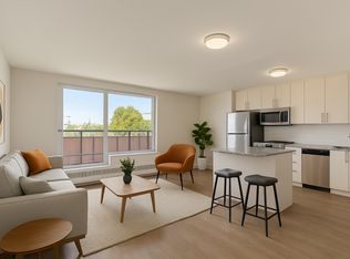 101 Driftwood Ave, Toronto, ON M3N2M9