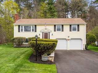 8 Marlyn Rd, Medfield, MA 02052