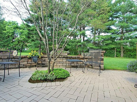 2nd image of 13088 Summerfield Way