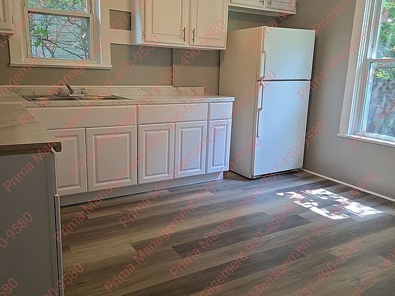 5th image of 1359-1361 Jordan Ave